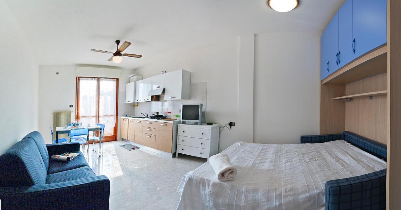 Apartmán Duca Degli Abruzzi Caorle Pokoj fotografie